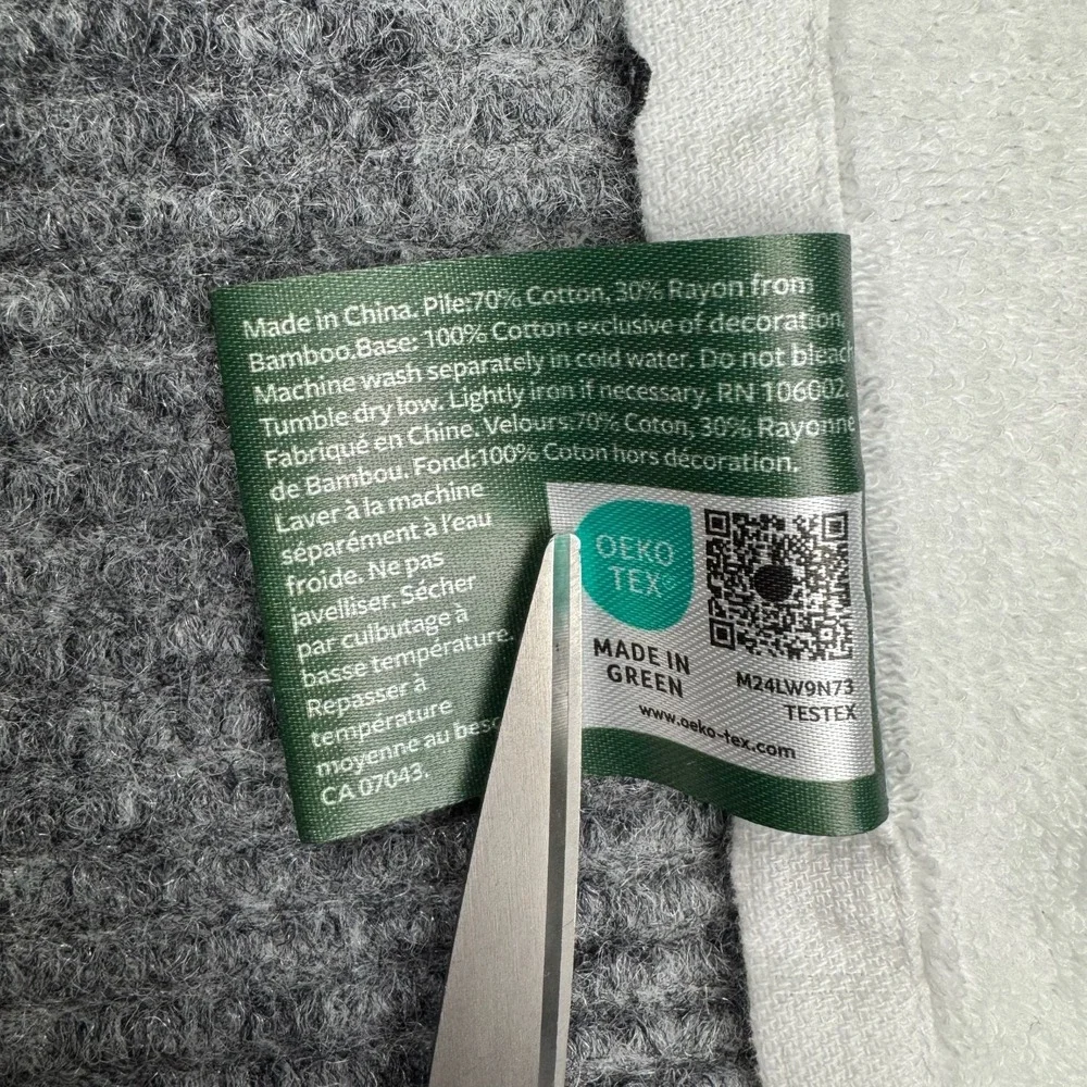 Humane World For Animals Hand Towels Cats Bamboo Cotton Blend My Mom is Purrfect